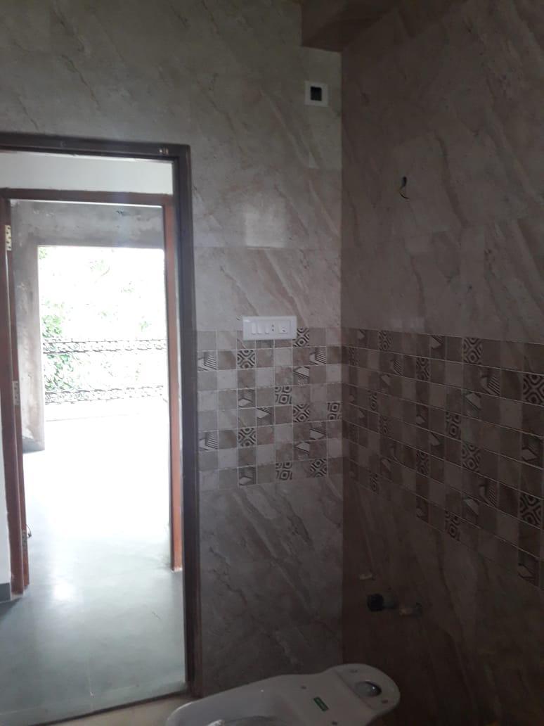 Main Road Retail Shop photo 4