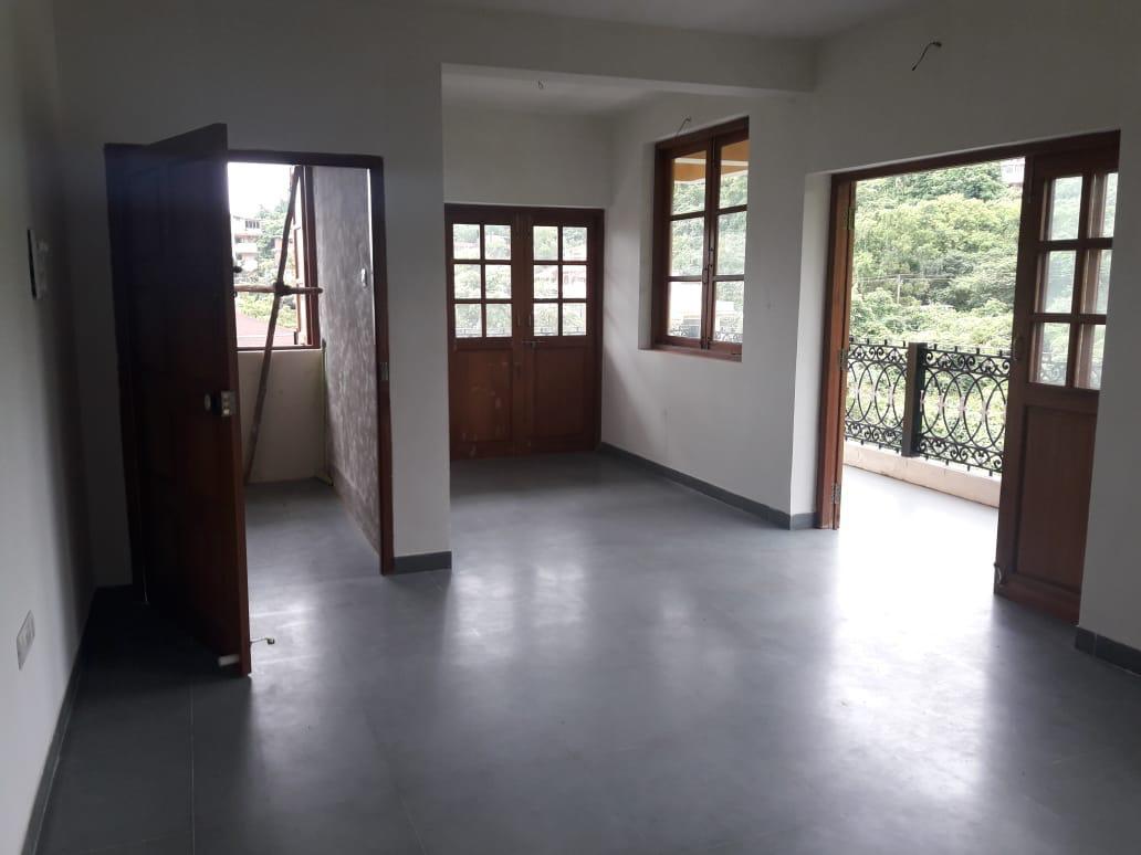 Ready-to-move 2BHK photo 5